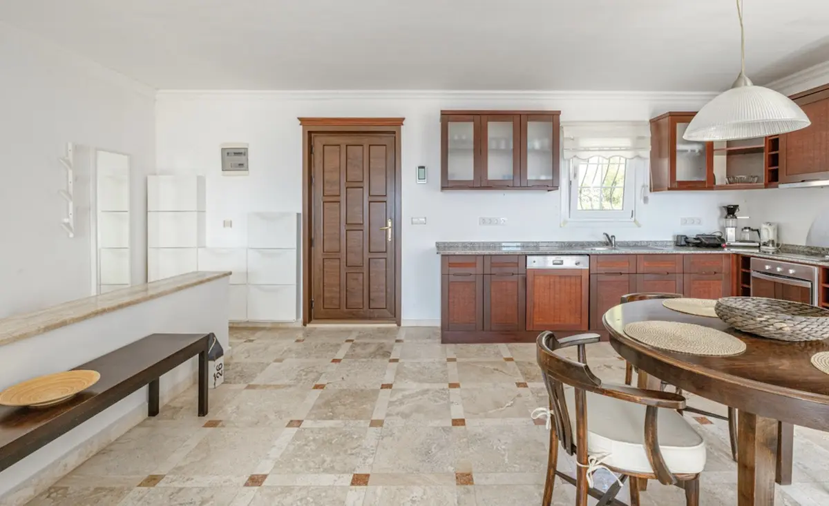 Kitchen area